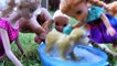 Muddy Puppy! ELSA & ANNA toddlers give their Puppy a Bath - Soap Bubbles Foam Dirty Play in Mud-ATIxfR