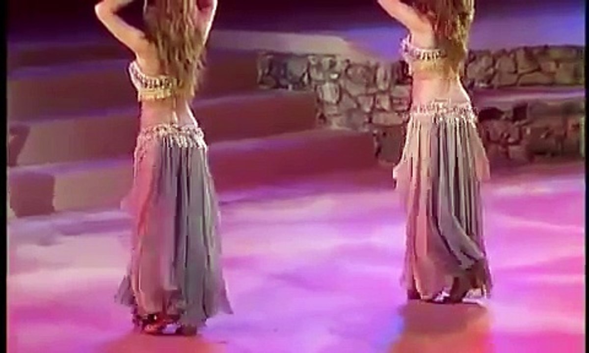 Sexy Arab Girl - Belly Dance HD