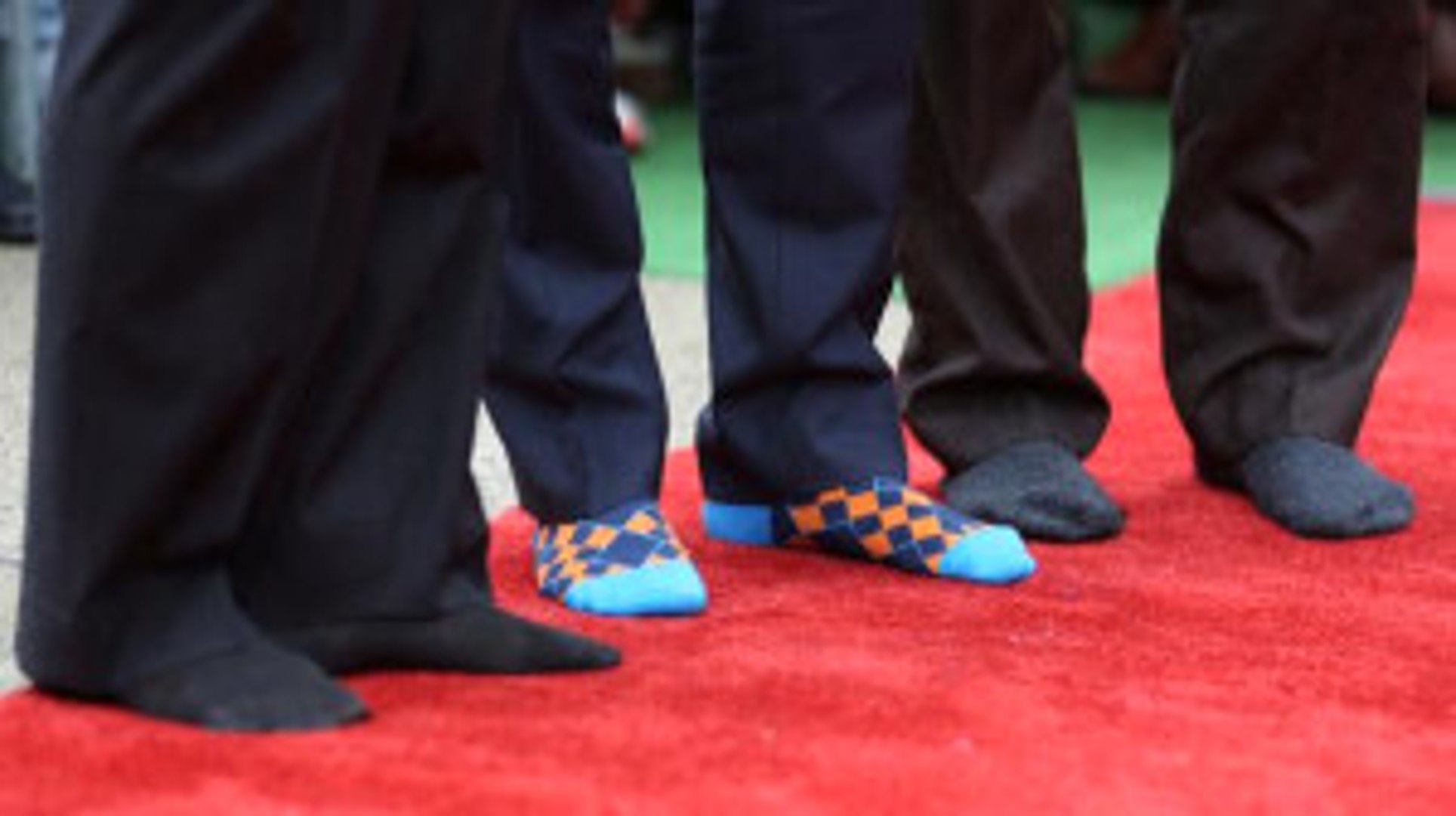 Kanada Başbakanı'nın Renkli Çorapları Törene Damga Vurdu - Dailymotion Video