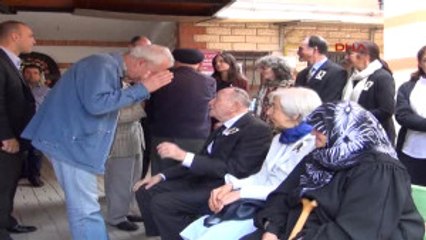 Yalova Istanbul Eski Belediye Başkanı Ahmet Isvan Yaşamını Yitirdi