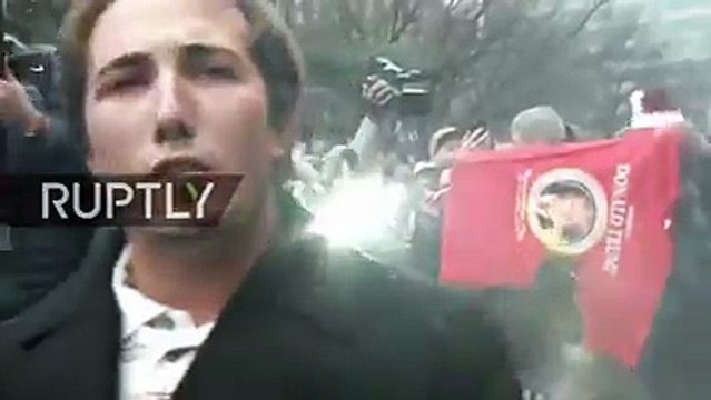 USA Riot police use pepper spray as anti- Trump protest turns violent