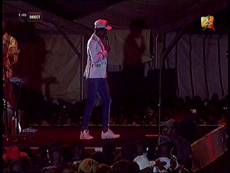 un fan veut les chaussures de waly