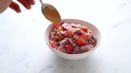 How To Make High-Protein Oatmeal With No Protein Powder