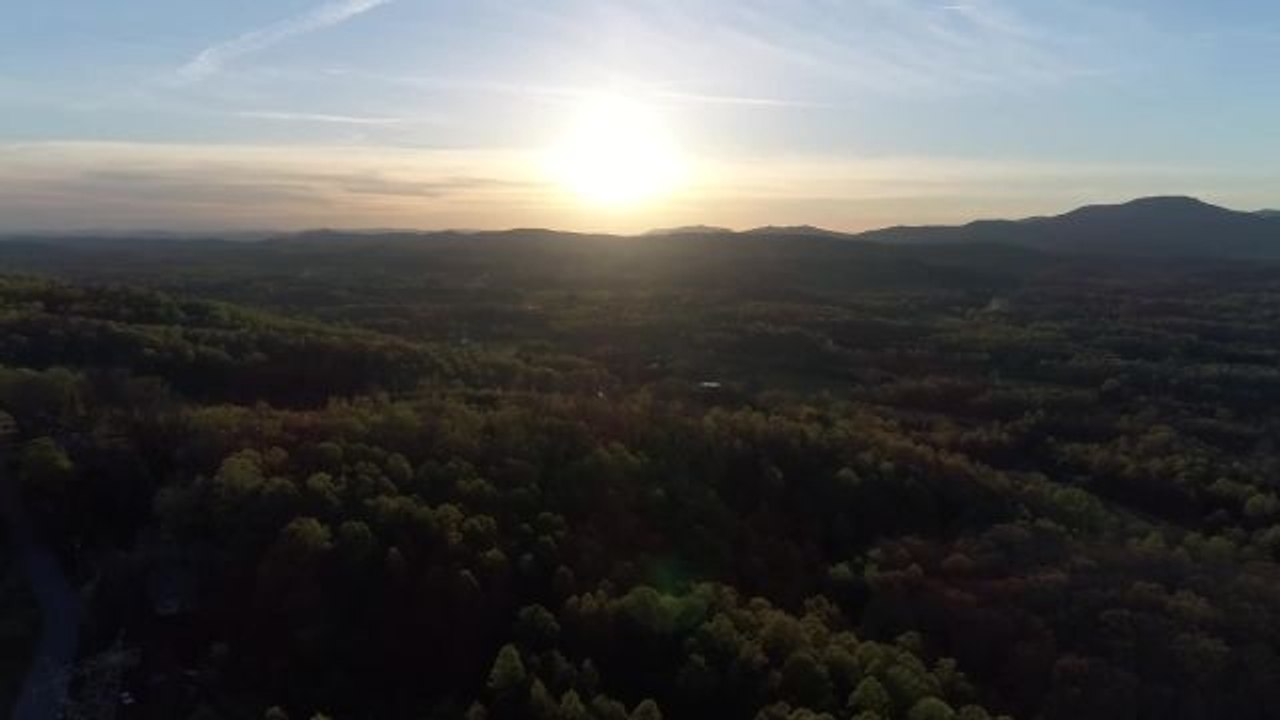 Brad Jones drone footage example 3 | Ars Technica