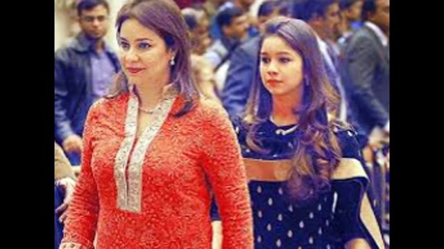 Sachin Tendulkar Beautiful Daughter Sara Tendulkar[1]