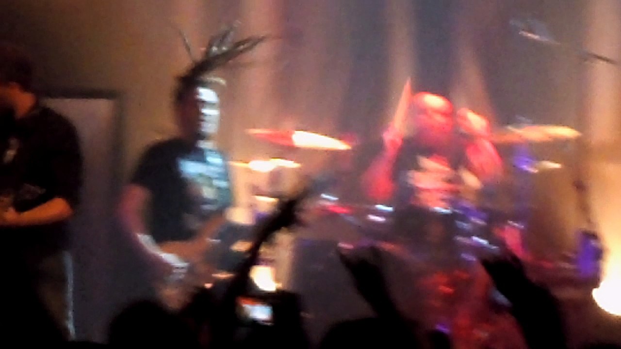 Eths - Rythmique de la bête / Pourquoi live @ Le Trianon