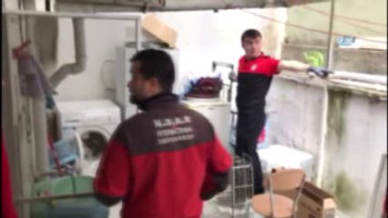 Çakal Kurtarma Operasyonu... Evine Giren Çakalı 4 Gün Boyunca Besledi