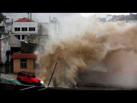 Typhoon Goni hit Japan, over 100,000 residents evacuated