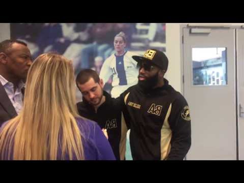 Adrien Broner walks into presser - esnews boxing