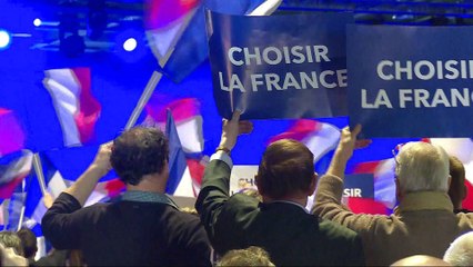 French election: Candidates rally amid May Day protests