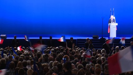 Le Pen: "François Hollande veut vous imposer son poulain"