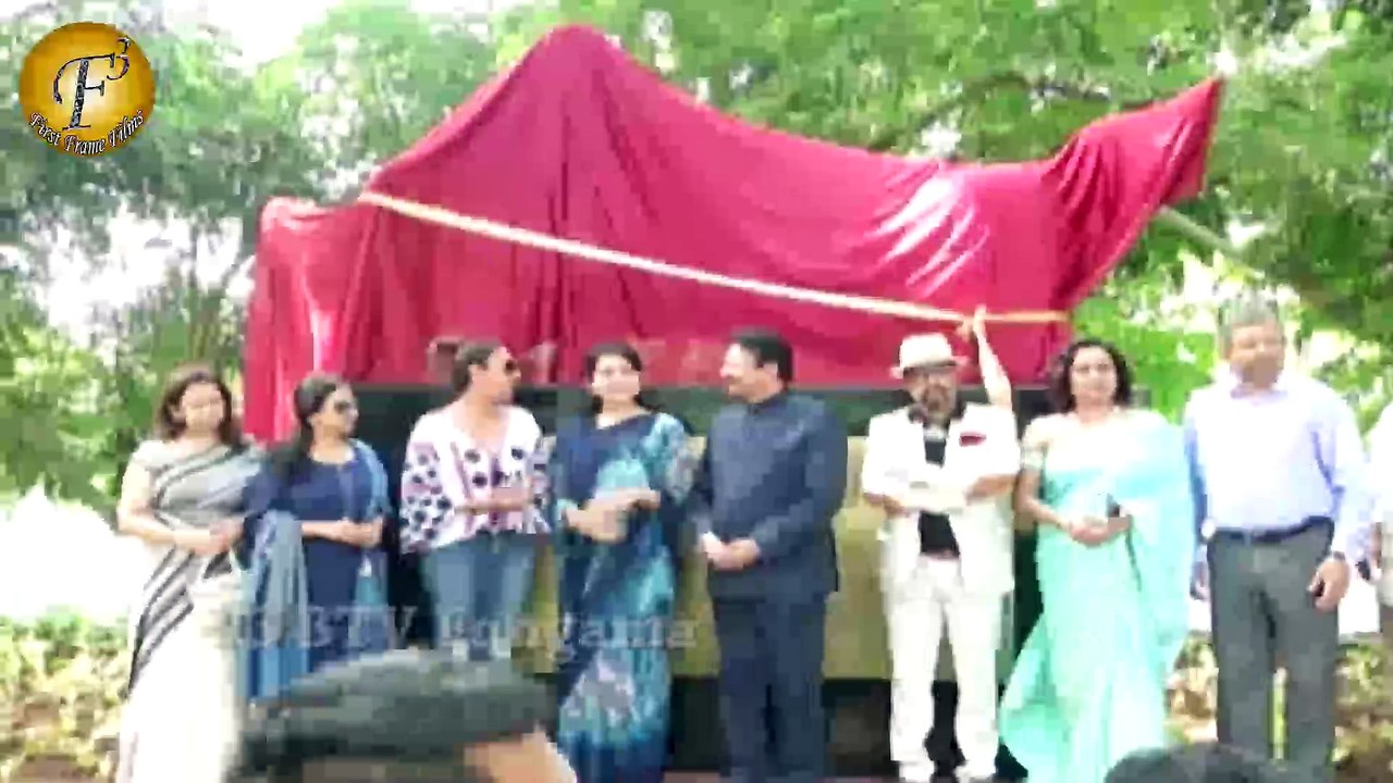 INAUGURATION OF MUMBAI BEAUTIFICATION PROJECT BY NANA CHUDASAMA WITH GAURI KHAN