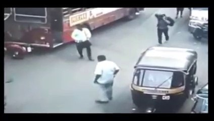 sakinaka bus accident in mumbai best bus-7AM