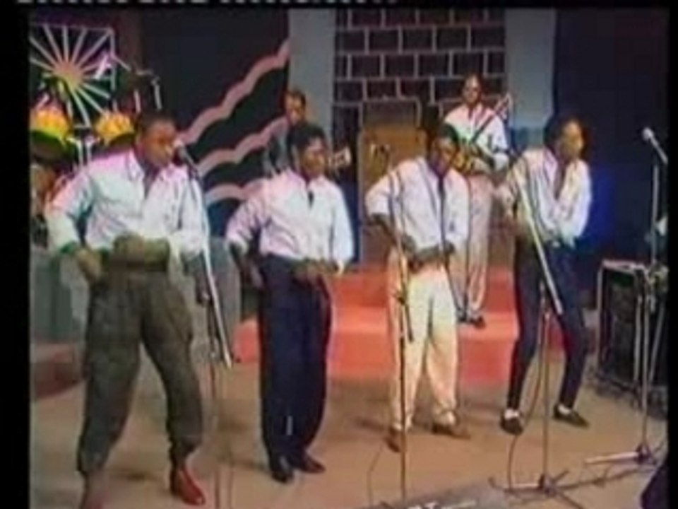 LE GROUPE CHOC STARS