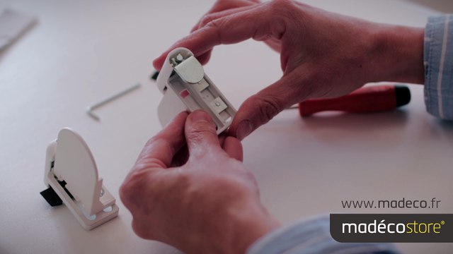 Montage store sans perçage | Comment poser un store enrouleur avec une fixation sans perçage?