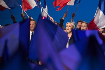 Le Pen et Macron se rendent coup pour coup lors de leurs derniers grands meetings