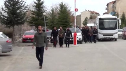 Yozgat'ta Fetö'den Gözaltına Alınan 8 Kişi Adliyeye Sevk Edildi