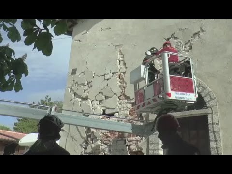 Aschio di Visso (MC) - Terremoto, cerchiaggio chiesa S.Maria delle Cave (02.05.17)