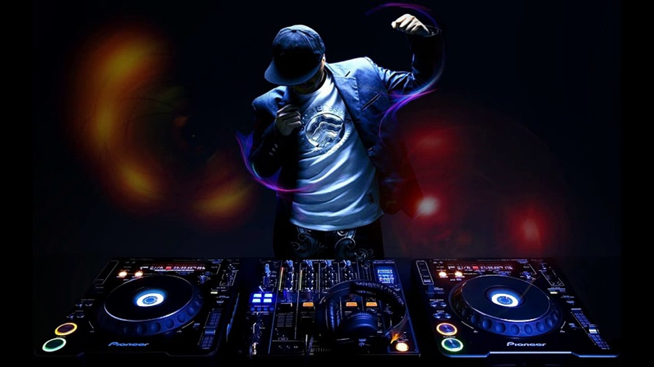Bass Boosted Songs 2015 - Awesome Mix