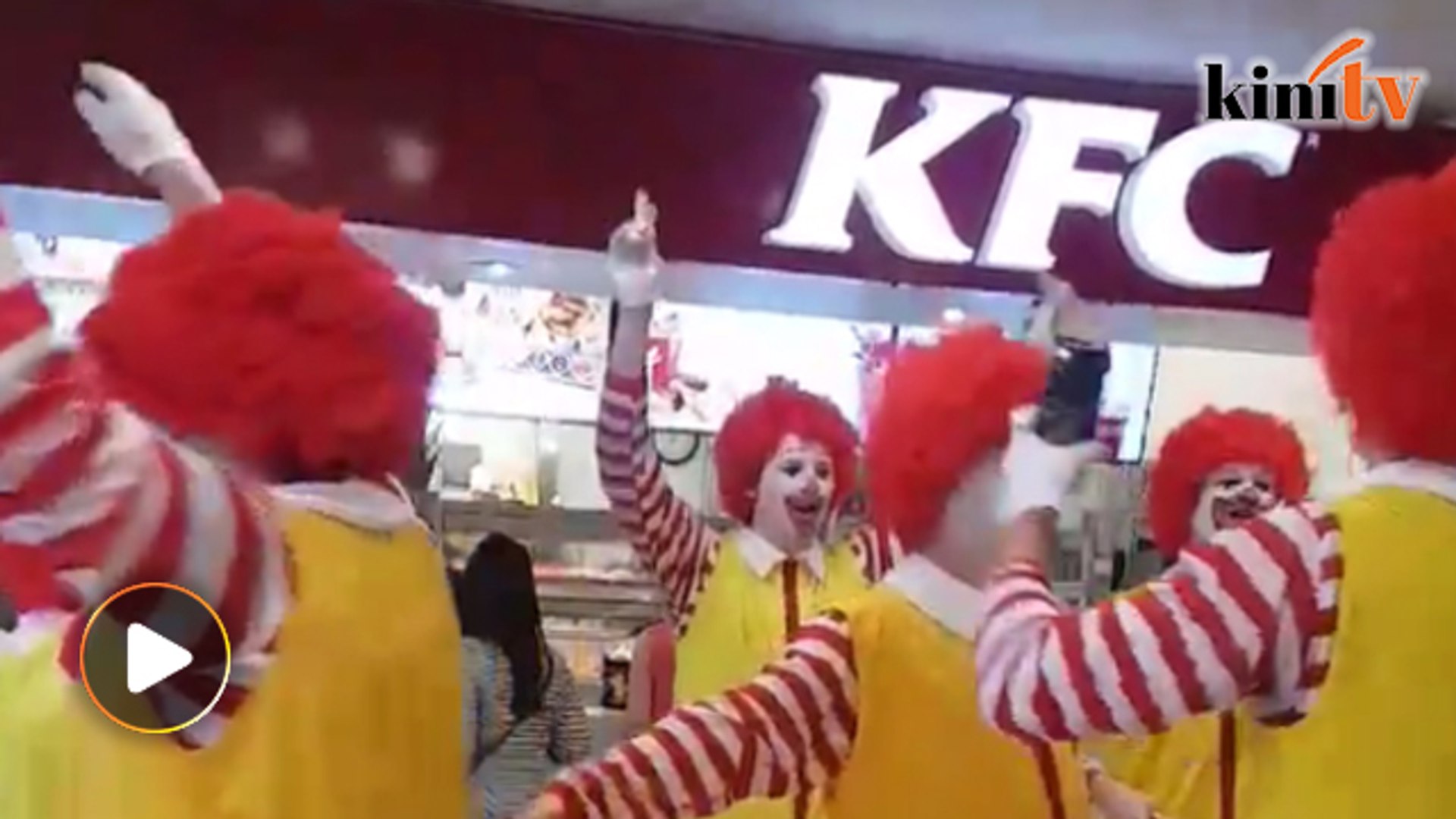 Ronald McDonald clowns invade KFC outlet, chant insults - video Dailymotion