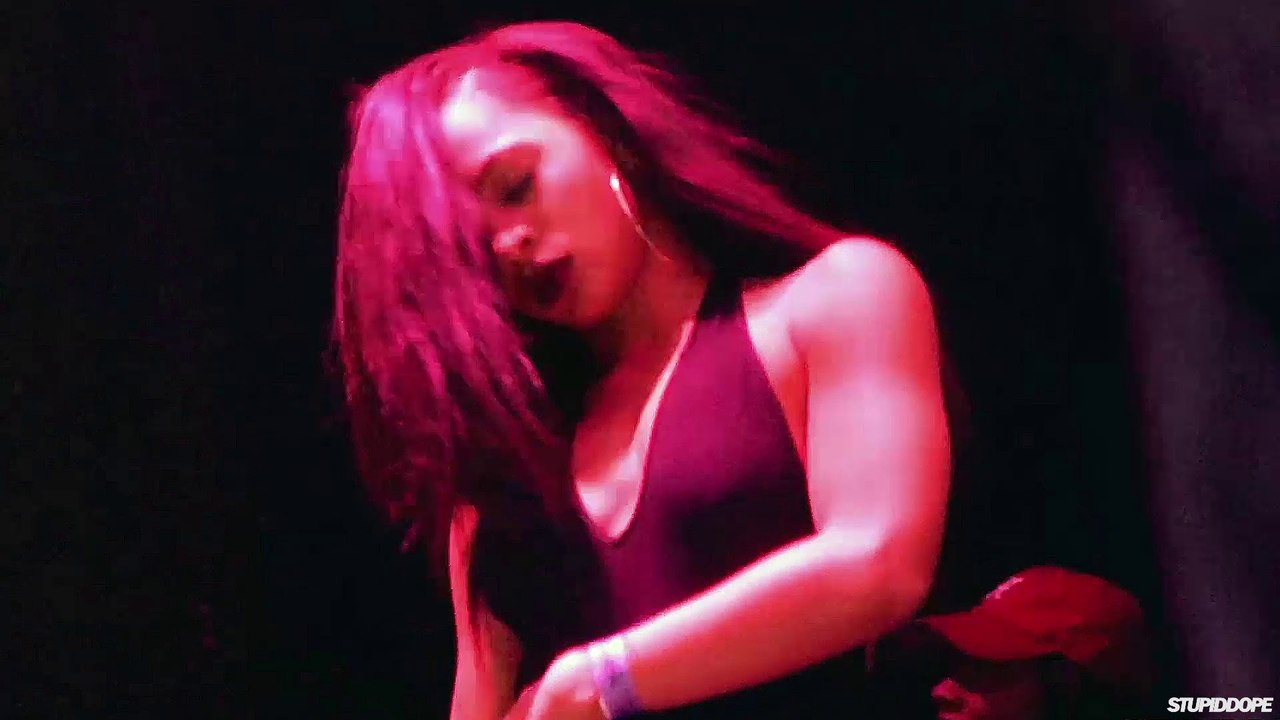 The Emerging DIY Music Scene as Told by Lily Mercer | Video Interview