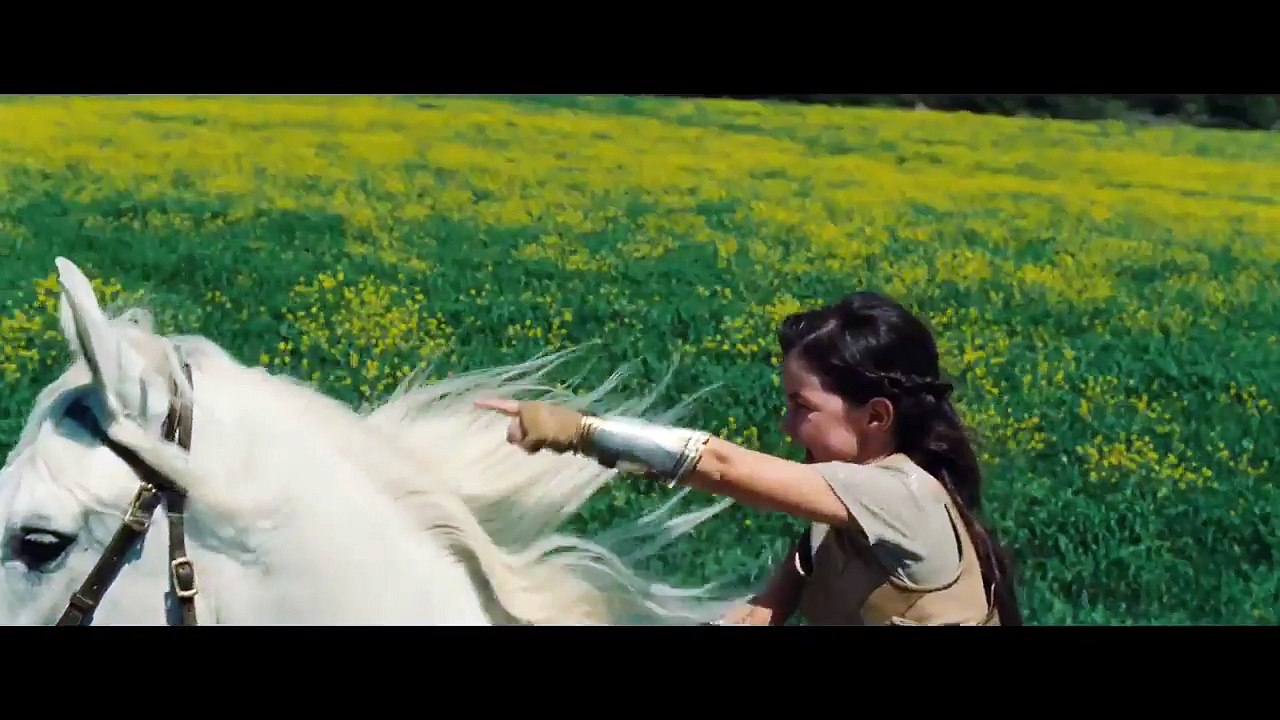 Wonder Woman -Gotham- Sneak Peek (2017)