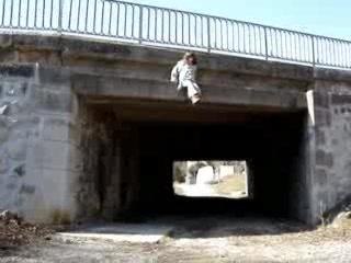 couz en mode parkour