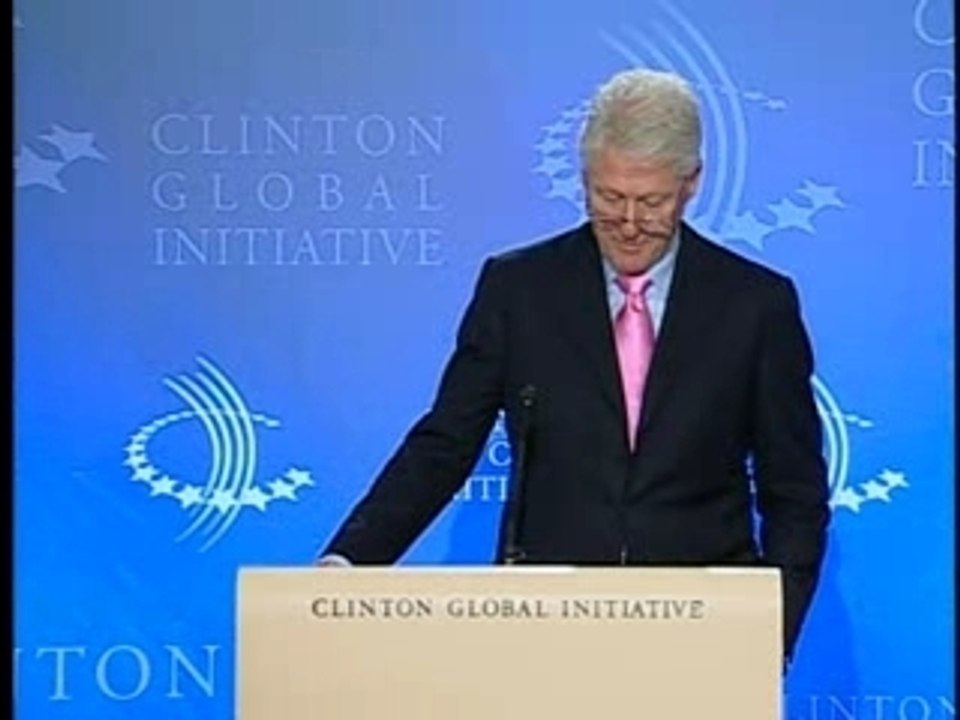 Bill Clinton Urges Community Involvement
