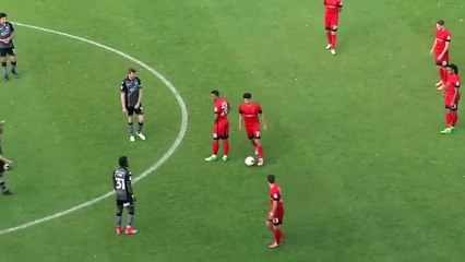 Surréaliste : ces 2 équipes ne jouent plus en fin de match et attendent le coup de sifflet