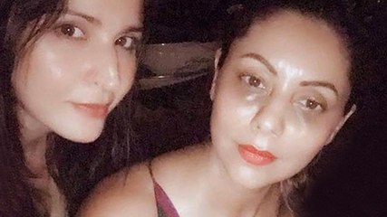 Shah Rukh Khan's wife Gauri Khan's Drunk Look at a Party