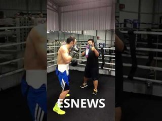 JULIO CESAR CHAVEZ JR GOT SKILLS TO PAY BILLS - ESNEWS BOXING