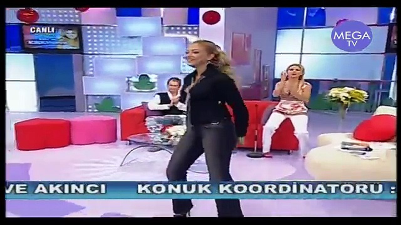 YELİZ YEŞİLMEN ECE ERKEN SHOW VTS032