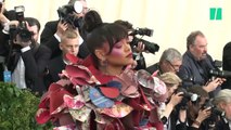 Le tapis rouge du Gala du MET et la robe folle de Rihanna