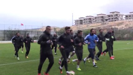 Gaziantepspor Teknik Direktörü Uygun: "Manisa'dan 3 Puanla Döneceğiz"