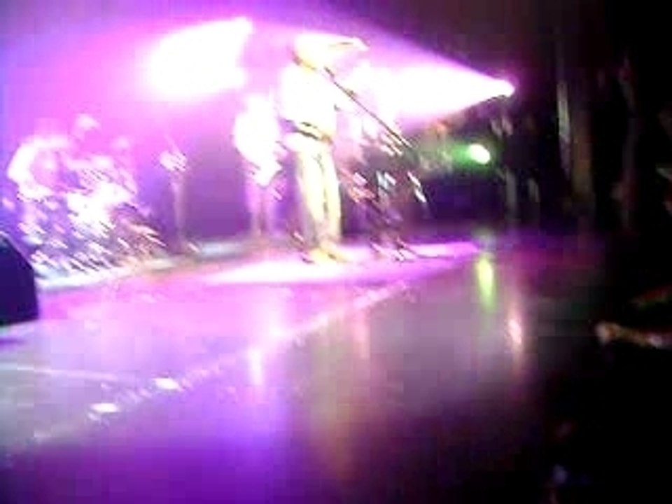 MOV02405