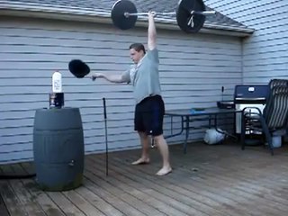 Vi presentiamo l'uomo multitasking, in pratica un miracolo!