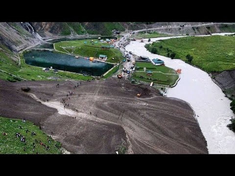 Amarnath Yatra hit by cloudburst; 2 minor died, 11 missing