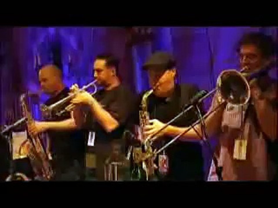 The Black Crowes - Hard To Handle Live