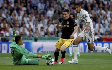 La sortie décisive de Keylor Navas dans les pieds de Gameiro !