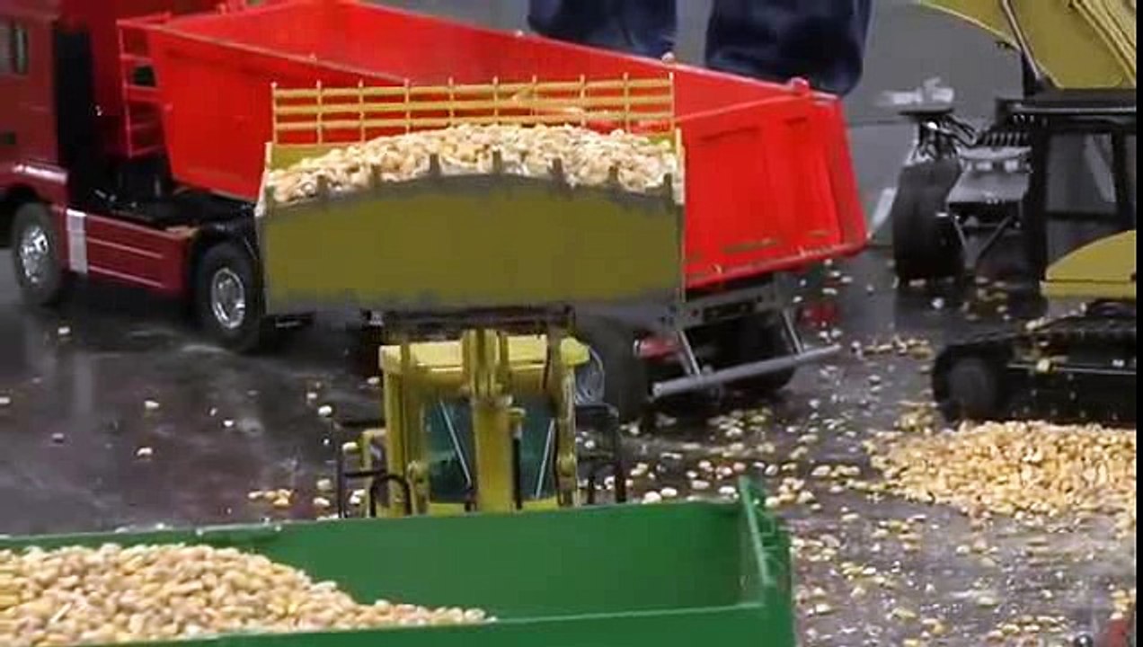 Xe công trình điều khiển từ xa(1)