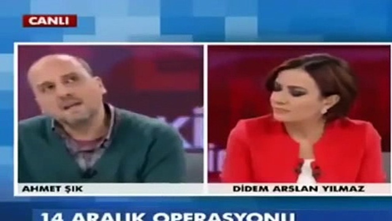 Ahmet Şık'ın Yaptığı Sansasyonel Konuşma ; Benim İnanç Sistemimde Tanrı Yok Din Yok