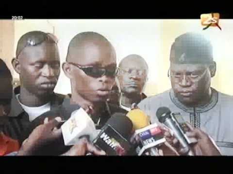 Les Bacheliers Non Voyant Lévent leur Sit-in - Jt Français - 20 Mai 2012