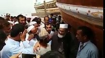 -Siraj ul Haq - گوادر میں کشتیاں بنانے والوں سے مسائل معلوم