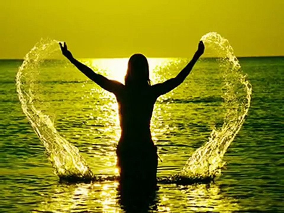 Bheegi Palkon Par Naam Tumhara Hai(360p)