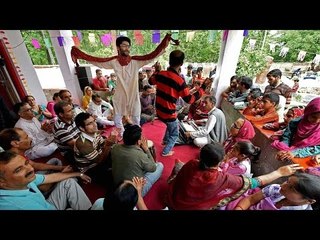 Descargar video: Kashmiri Pandits to get 3000 government jobs in Kashmir valley