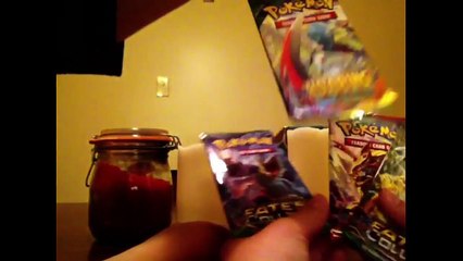 Opening Pokémon Tins
