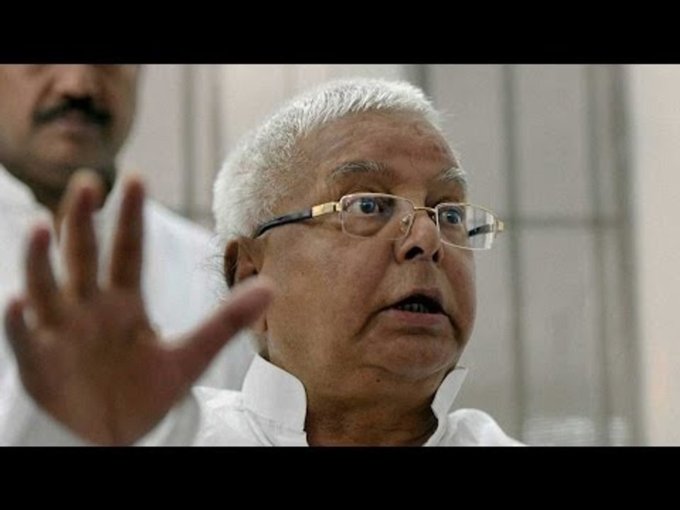 After losing in Bihar, Lalu skips Sonia's Iftar party