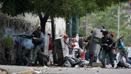 Βενεζουέλα: Στα άκρα η κόντρα αντιπολίτευσης - Μαδούρο