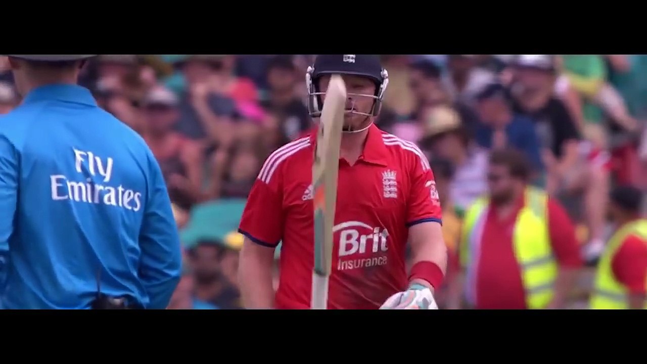 Direct Hit From Boundary - Unbelievable Direct Hit Run Outs From Boundary In Cricket History