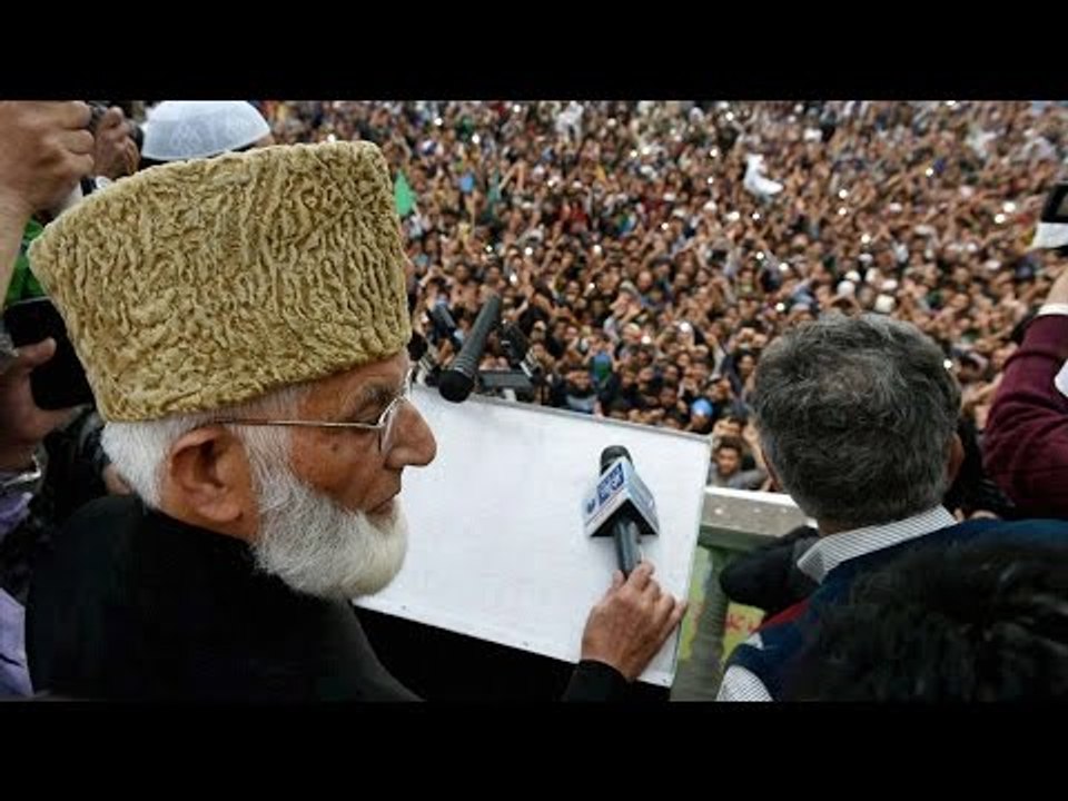 Clashes in Anantnag as police detains Geelani